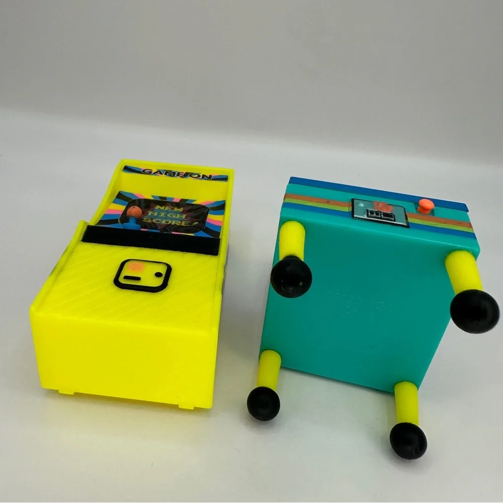 LOL Surprise Dolls Small Lot 2016 2017 Pranksta BB‎ Pop Treasure Pearl Clubhouse